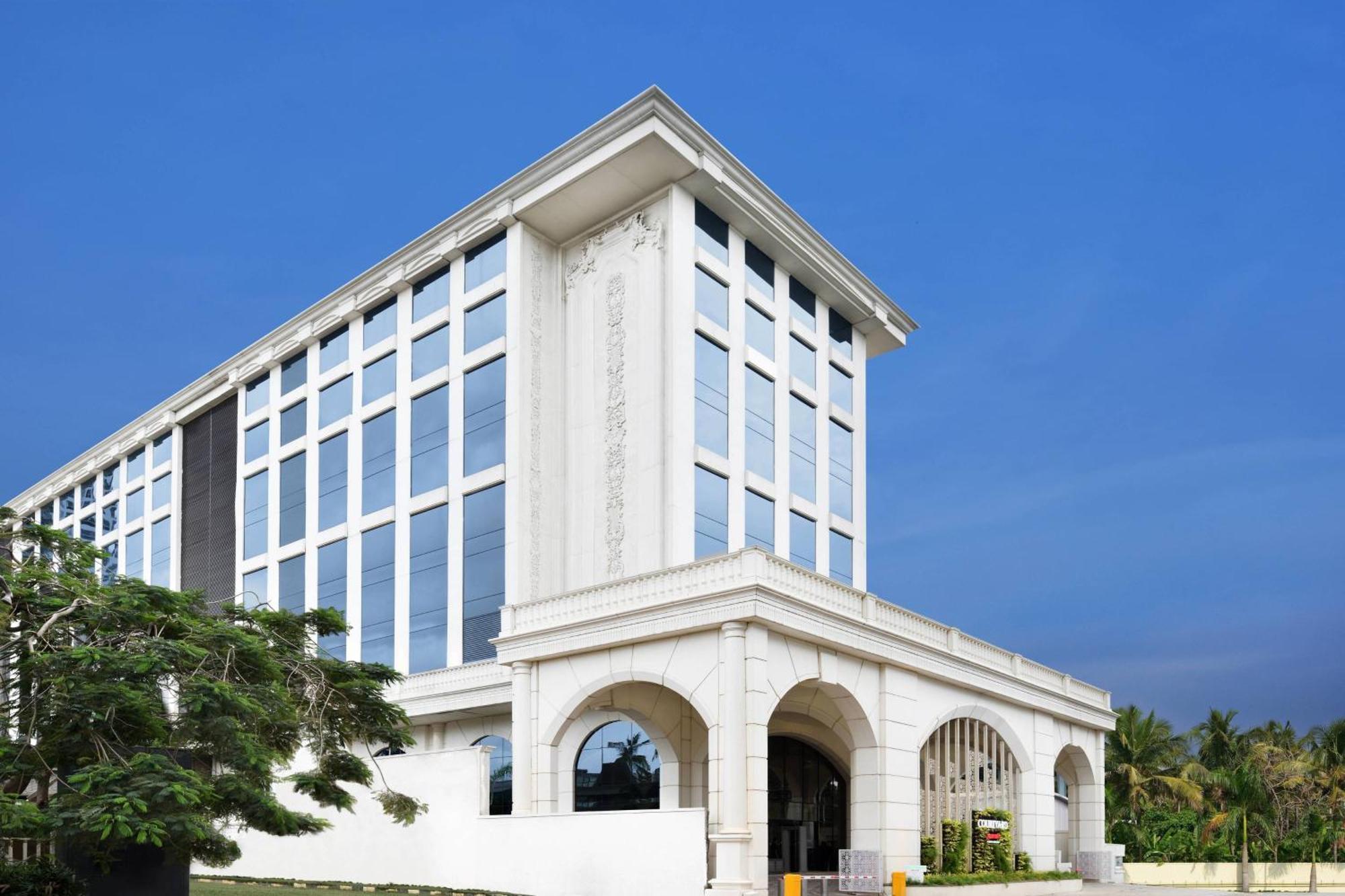 คอร์ตยาร์ด บาย แมริออท เบงกาลูรู เฮบบัล Hotel บังกาลอร์ ภายนอก รูปภาพ
